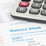 Balance sheet report with calculator